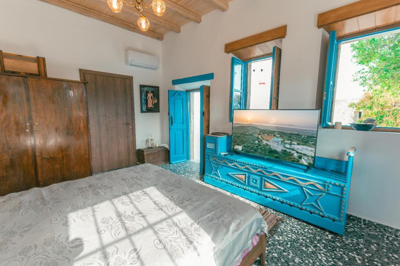 Villa Historica Asfendiou Esterno foto