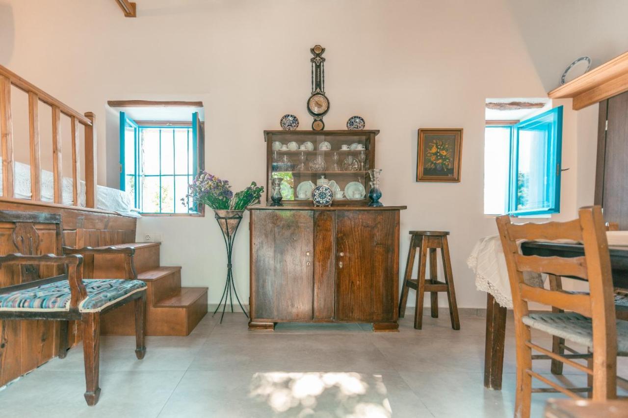 Villa Historica Asfendiou Esterno foto